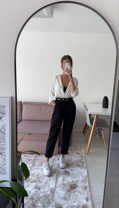 Neat Casual Outfits, Outfit Primavera, Paris Mode, Ținută Casual, Casual Work Outfits, Mode Inspo, Business Casual Outfits, Mode Inspiration