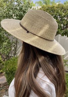 Hiking and gardening sun hat for women in stone color with large heads up to 3XLarge, polyester hat. 4-inch wide-brim and chin strap, also UPF 50 sun-protective Hiking Hat, Hat Aesthetic, Gardening Hat, Travel Hat, Summer Hats For Women, Wide Brim Sun Hat, Gardening Outfit, Stone Grey, Sun Hats For Women