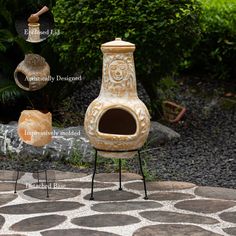 an outdoor fireplace with instructions to make it look like it is made out of clay