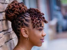 Dread Styles Women Wedding, Dreadlock Curly Hairstyles, Loc Styles Medium Curls, Locs With Shaved Back, Loc Hairstyle For Wedding, Curly Loc Ponytail Styles, Short Wedding Loc Styles, Loc Hairstyles For Black Women Long, Lock Updo Dreadlocks