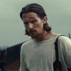 Christian Bale Hairstyle, Christian Bale Long Hair, Dark Haired Scottish Man, Bradley Cooper Long Hair, Christian Bale Out Of The Furnace, Eminem Wallpapers, Big Forehead