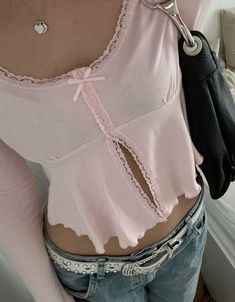 Ina Core, Cocette Aesthetic, Casual Pink Outfits, Coquette Outfit Aesthetic, Light Clothing, Modest Girly Outfits, Coquette Outfit, Cute Coquette, Clothing Aesthetic