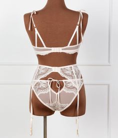 This versatile garter belt has allll the features including eyelash lace trim, gold hardware, a three-hook adjustor at back, fully adjustable garter straps and satin covered buttons. Styling suggestion: Pair with bridal bralette and matching panty to see how the covered buttons line up perfectly! Note: this style is a champagne color that has a hint of blush to it, making it extra luxurious! Missing Piece, Original Card, Satin Bow, Champagne Color, Covered Buttons, Custom Fit, Design Details, Gold Hardware, Bralette