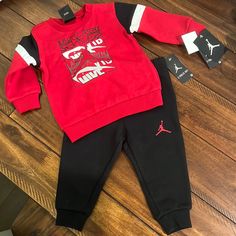 Toddler Sweatsuit Set Never Worn Stored In Plastic Container Nike Cotton Sets For Winter, Nike Sets For Winter Playwear, Nike Long Sleeve Sets For Winter, Nike Long Sleeve Winter Sets, Nike Long Sleeve Sports Sets, Sporty Long Sleeve Playtime Sets, Red Cotton Sports Set, Red Casual Playtime Sets, Sporty Red Long Sleeve Set