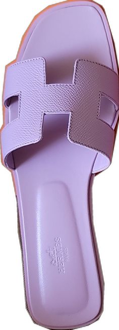 Luxury Purple Round Toe Sandals, Luxury Purple Sandals With Round Toe, Luxury Round Toe Purple Sandals, Luxury Purple Leather Sandals, Hermes Sandal, Pastel Purple Color, Lilac Pastel, Hermes Style, Hermes Shoes