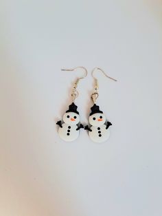 These are the cutest snowman ever! Snowman Earrings, Cute Snowman, The Cutest, Jewelry Earrings Dangle, Etsy Earrings, Dangle Drop Earrings, Dangle Earrings, Jewelry Earrings, Ships