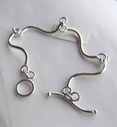 Jewelry Making Tutorials, Sterling Silver Hoop Earrings, Swaggy Outfits, Metal Work, Sterling Silver Hoops, Handmade Bracelet