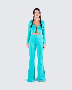 Lori Green Set – FINESSE Chic Two-piece V-neck Set, Chic Two-piece V-neck Bottoms, Chic V-neck Sets For Party, Chic V-neck Party Sets, V-neck Stretch Party Sets, Stretch V-neck Party Set, Chic Flare Sets For Party, Chic Flared Party Sets, Chic Two-piece Bottoms For Date Night