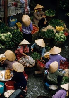 Dalat Vietnam, Beautiful Vietnam, Vietnam Food, Outdoor Market, Vietnamese Recipes, Hoi An, World Cultures