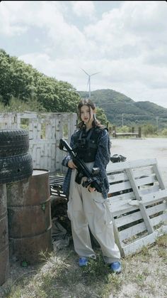 Weverse Newjeans, Ideal Girl, Old Blood, Fans Cafe, Special Girl, Twitter Update, Fashion Quotes, Lolita Fashion