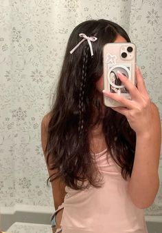 Hair Ideas For Concert, Gracie Concert, Back To School Haircuts, Long Textured Hair, Food Fusion, Bow Hairstyle, Ribbon Hairstyle, Hairdo For Long Hair, Foto Ideas Instagram