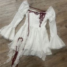 This Dress Is Vampire Perfection. Flawless Details All Over And The Most Stunning Fit That Can Fitted To Perfection With The Corset Back. White Vampire, Vampire Dress, Vampire Clothes, White Goth, Dark In Love, Vampire Costume, Corset Back, Lace Corset, Distressed Black Jeans