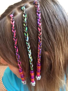 Hair Braiding With Thread, Braids With Thread In Hair, Hair Braid With Thread, Colored Braids For Kids, Yarn Braided Into Hair, Threaded Braids, Braid With Thread, Braids With Thread