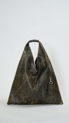 Japanese Handbag, Black Leather Tote Bag, Mm6 Maison Margiela, Distressed Leather, Mode Inspiration, Black Tote Bag, Womens Tote, Black Handbags