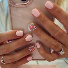 Pretty Acrylic Nails, Manicure E Pedicure