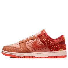 The upper features rays of the sun scattered throughout, while the lateral heel panels all incorporate the same motif. The sole units finish off the summer-inspired look with the same aforementioned looks.

SKU: DO6723-800
Release Date: 16 Dec 2021
Color: Team Orange/Orange-Crimson Bliss Wmns Dunk Low, Embroidered Patterns, Team Orange, Nike Branding, Yellow Nikes, Nike Dunk High, Sunny Yellow, Winter Solstice, Winter Days