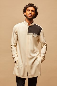 Minimal Kurta Men, Shantanu And Nikhil Menswear, Kurti Designing, Menswear Indian, Short Kurta For Men, Stylish Boy Clothes, Slim Fit Trousers Men, Shantanu And Nikhil