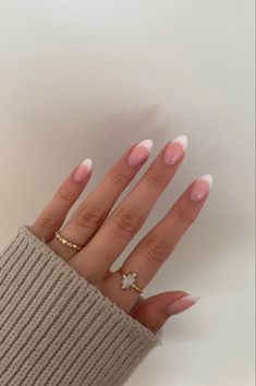 Clean Girl Spring Nails, Clean Girl Nails Summer, Summer Clean Girl Nails, Clean Girl Summer Nails, Nails Clean Girl, Cold Girl Nails, That Girl Nails, It Girl Nails, Clean Girl Nails Almond