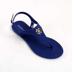 New Women Sandals Summer Fashion Peep Toe Jelly Flip Flops Buckle Non-slip Flat Sandal Woman Sandalia Feminina Beach Slides Jelly Flip Flops, Roman Sandals, Beach Slides, Buckled Flats, Summer Flats, Football Shoes, Formal Shoes For Men, Women Sandals, Sandal Fashion