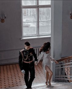 Military Couple Military Husband Aesthetic, Soldier And Girlfriend Pictures, Military Wedding Photos, Missionary Pose Reference Couple, Cop Couple, Air Force Couple, Egypt Army