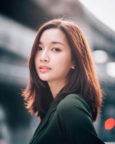 Medium Straight Haircut, Smart Hairstyles, Ulzzang Hair, Hair Layered, Asian Short Hair, Ideas Photography, Haircuts For Long Hair