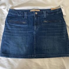 Hollister Denim Skirt Size 13 Nwt Zippers On Front Are Just Design Not Actual Pockets Dark Wash Denim Lined Skirt, Denim Lined Skirt In Dark Wash, Dark Wash Denim Skirt With Lining, High Rise Denim Skirt With Lined Detail, High Rise Denim Skirt With Lined Skirt, Mid-rise Denim Lined Skirt, Medium Wash Denim Mini Skirt With Lining, Medium Wash Lined Denim Mini Skirt, Medium Wash Lined Mini Denim Skirt