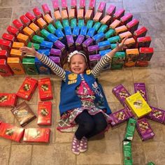 Cookie Booth Ideas Display, Girl Scout Cookie Booth Ideas, Girl Scout Silver Award, Selling Girl Scout Cookies, Girl Scout Gifts, Daisy Ideas