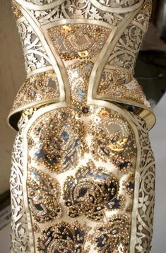 Detail Couture, Versace Couture, Paris Shopping, Atelier Versace, Donatella Versace, Gianni Versace, Gorgeous Gowns, Beautiful Gowns