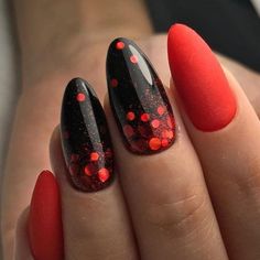 Subtle Nail Art, Red Nail Art Designs, Unghie Sfumate, Unghie Nail Art, Red Manicure, Nail Effects, Gray Nails