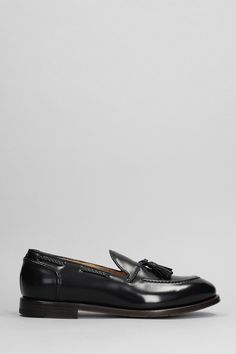 Loafers In Black Leather Burberry Hat, Saint Laurent Shoes, Engineered Garments, Beautiful Shoes, Luxury Boutique, Loafer Shoes, Valentino Garavani, Boat Shoes, Shoe Laces