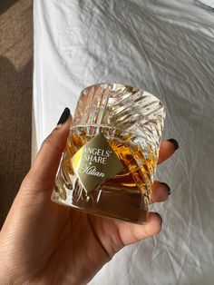 Angel’s Share Kilian, Kilian Paris Perfume, Angles Share Kilian, Kilian Perfume Aesthetic, Tonka Bean Perfume, Angels Share Perfume, Angels Share Kilian, Tonka Perfume, Kilian Perfume