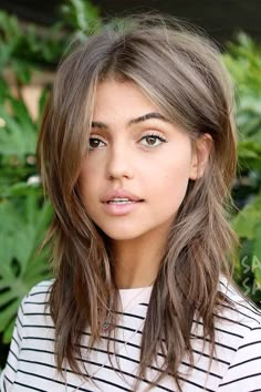 Rahua Dry Shampoo Brown Hair Inspiration, Brunette Ombre, Mushroom Brown, Layered Hairstyles, Short Hairstyle, Long Layered Hair, Light Brown Hair