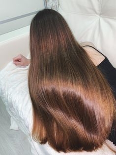 Huge Hair, Hair Photography, Lustrous Hair, Hair Tips Video, Super Long Hair, Very Long Hair