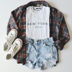 #wattpad #fanfic Jisung x tn Hipster Fashion Summer, Converse Outfits, New York Outfits, Teenage Outfits, Flannel Outfits, Run Dmc, Vintage Flannel, Hipster Outfits, Tumblr Outfits