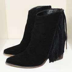 Black Suede Fringe Ankle Pointed Toe Booties Steve Madden Countryy New Never Worn 7.5 3" Heel Leather Pointed Toe Boots With Fringe, Chic Black Boots With Fringe, Suede Ankle-high Evening Booties, Black Suede Ankle Lace-up Boots, Western Suede Ankle-high Booties, Black Suede-lined Ankle Heeled Boots, Suede Fringe, Steve Madden Shoes, Black Suede