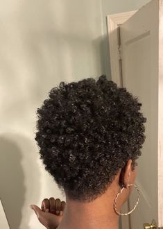 Natural shorthairstylesTextureShot Short Hair With Dye For Black Women, Hair Color Ideas For Short Black Hair, Short Tapered Afro 4c Hair, Short Hair 4c Natural, Big Chop Inspiration 4c, Tapered Hair Women, Twa Haircuts Tapered, Tapered Haircut Women, Short Coily Haircuts