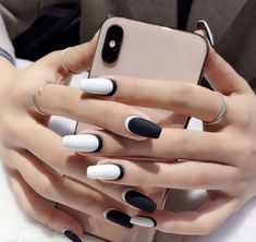 Black And White Nail, Black And White Nail Designs, Kylie Nails, Black And White Nails, Black And White Nail Art, Fancy Nails Designs, Cute Nail Art Designs, Modern Nails, Pretty Nail Art Designs