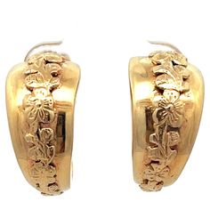 Earrings Specifications: Designer: Ming's Metal: 14K Yellow Gold Total Weight: 8.0 Grams Hoop Width: 11 mm Hoop Diameter: 21 mm Stamped: "Mings" "14K" "HK" Condition: Preowned Yellow Gold Hallmarked Huggie Earrings For Wedding, Gold Hoop Earrings Stamped 14k For Wedding, 14k Gold Hallmarked Hoop Earrings For Wedding, Gold 14k Stamped Hoop Earrings For Wedding, 14k Gold Polished Hoop Earrings For Wedding, 14k Stamped Huggie Earrings For Anniversary, Anniversary Yellow Gold Clip-on Hoop Earrings, 14k Huggie Earrings For Anniversary, Formal Yellow Gold Hoop Clip-on Earrings