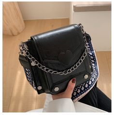 Shipping: Worldwide Express Shipping AvailableDelivery time: 7-15Days Fast ShippingReturns: Fast refund, 100% Money Back Guarantee.Brand Name: FXZLLQHandbags Type: Shoulder BagsTypes of bags: Shoulder & Crossbody BagsMain Material: PCLining Material: Synthetic LeatherShape: FLAPPlace Of Origin: ZHE JIANG  ProvinceOrigin: Mainland ChinaHardness: SOFTPattern Type: SolidInterior: Interior Slot PocketInterior: Cell Phone PocketDecoration: ChainsDecoration: SequinedOccasion: VersatileClosure Type: zi Black School Bags, Lady Luxury, Womens Messenger Bag, Women Backpack Travel, Women Crossbody Bag, Bucket Bags, Handbags Casual, Women Bags Fashion, Chain Design