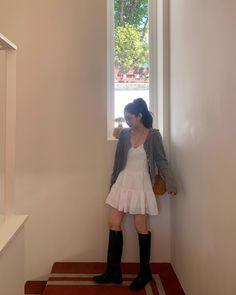 Thrifted Outfits, September 19, How To Pose, Autumn Outfit, Korean Outfits