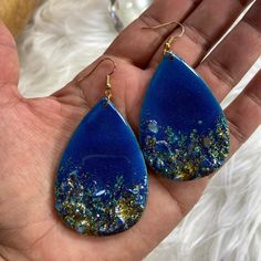 Blue and Gold Teardrop Earrings – Mamota Creative Elegant Blue Resin Earrings, Blue Resin Teardrop Earrings, Blue Teardrop Resin Jewelry, Resin Teardrop Earrings For Gifts, Handmade Teardrop Resin Earrings, Handmade Resin Teardrop Earrings, Unique Teardrop Resin Earrings, Gold Hand-painted Teardrop Earrings, Gold Teardrop Earrings Hand Painted