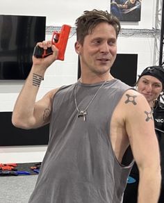 #neilnewbon #astarion #karlheisenberg #heisenberg #gavinreed #elijahkamski #dbh #detroitbecomehuman #baldursgate3 #residentevil Niel Newbon, Hot Vampires, Baldurs Gate, Motion Capture, Baldur's Gate, Hot Actors, Cute Actors, Attractive People