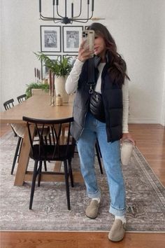 Jean Pants Outfits Fall, Sling Back Mules Outfit, Fall Shoes With Dress 2024, Cozy Clogs Outfit, Boston Clog Fall Outfit, Women Must Have Clothes, Women’s Casual Outfit Fall, September Outfit Aesthetic, Fall Outfit With Birkenstock Clogs