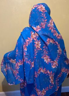 A beautiful and high quality traditional dress, worn by Sudanese women. This dress (toub), is wrapped around like a sari and can be worn at weddings, parties, celebrations, the possibilities are endless. Length: 4.5m  Width: 126cm (58 inch)  Fabric: Swiss Voile  --------------- For any queries feel free to send one. Sudanese Swiss Toub | Prayer dress | Long Scarf | beautiful African dress | Lafayah | saree | total thobe | Dirac | modesty Sudanese Dress, Blue Traditional Long Thobe, Sudanese Toub Aesthetic, Somali Dirac Aesthetic, Voile Asli Unique, Sudanese Clothing, Purple Dirac Somali, Long Scarf, African Fabric