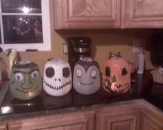 the kitchen counter is decorated with halloween decorations