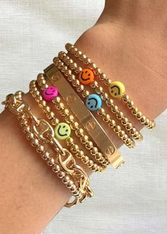 18K gold plated smiley bead bracelets Gold Jewelry Preppy, Teen Jewelry Trends, Christmas Beaded Bracelets, Pretty Stacks, Beaded Bracelet Ideas, Beaded Bracelet Stack, Preppy Accessories, Preppy Bracelets, Bracelet Stacks