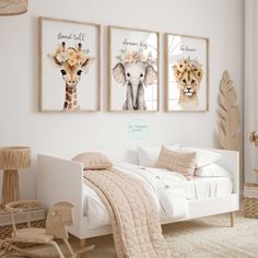 Safari Nursery Girl, Animals With Flowers, Jungle Theme Rooms, Animal Bedroom, Girl Bathrooms, Girl Nursery Themes, Floral Headdress, Safari Theme Nursery