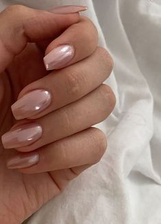 Summer Clean Girl Nails, Clean Girl Astethic Nails, Clean Girl Summer Nails, Vanilla Girl Aesthetic Nails, Clean Girl Acrylic Nails, Clean Girl Nail Aesthetic, Clean Girl Nails Almond, Vanilla Girl Nails, Clean Girl Aesthetic Nails