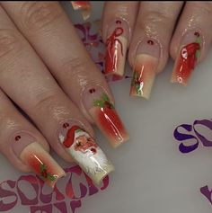 Christmas Nails Funky, Christmas Cookie Nails, Christmas Almond Nails Ideas, Pink Gingerbread Nails, Creepy Christmas Nails, Gingerbread Nail Designs, Gingerbread House Nails, Funky Christmas Nails, Gingerbread Nail Art