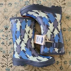 Joules Rain Boots Kids Nwt Us Size 3 Bears Unisex. Shipped With Usps Priority Mail. Casual Blue Rain Boots With Round Toe, Blue Winter Rain Boots With Round Toe, Waterproof Blue Rain Boots With Round Toe, Blue Waterproof Rain Boots With Round Toe, Black Slip-resistant Rain Boots For Outdoor Activities, Black Non-slip Rain Boots For Outdoor Activities, Cute Rain Boots For Kids, Blue Non-slip Boots For Outdoor, Joules Rain Boots